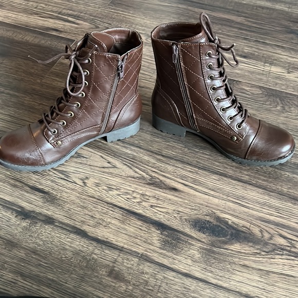 G by Guess Boots - Picture 6 of 11